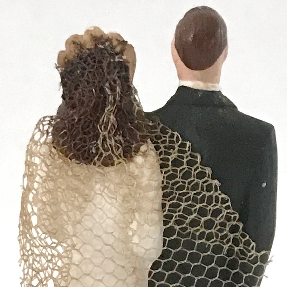 Vintage 40's Bride & Groom Cake Topper - Picture 4 of 5